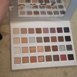 Lorac mega pro 3